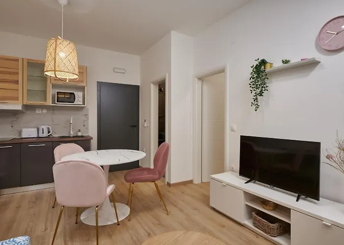 Maruna * 察夫塔特