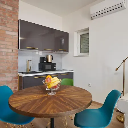Apartment Maruna